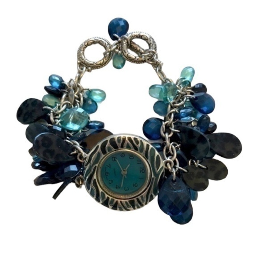 Quartz Dial Round Silver Tone Case Blue Charm Bracelet Watch NEEDS BATTERY